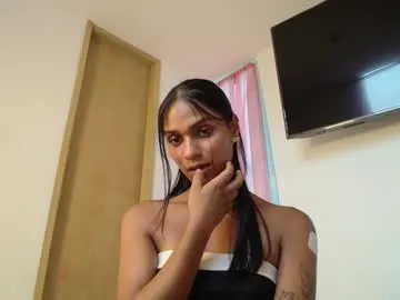 emmily_forever's Thumb Image