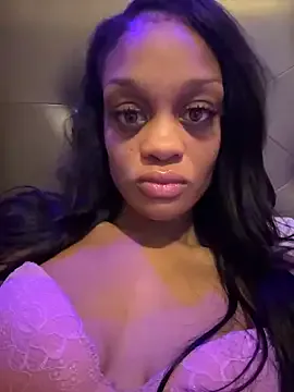 Angelbunnyy's Thumb Image