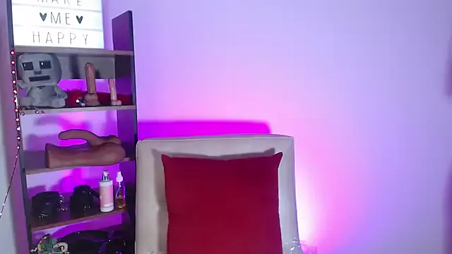 AngellaMoraa's Thumb Image