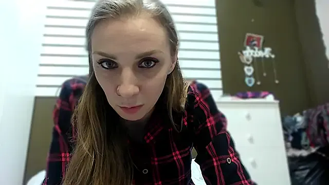 Edena_'s Thumb Image