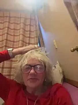 ladyboatlady's Thumb Image