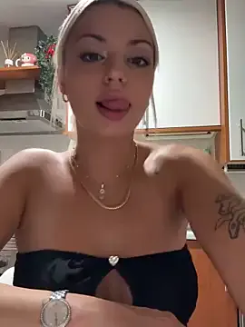 Noeliagglow's Thumb Image